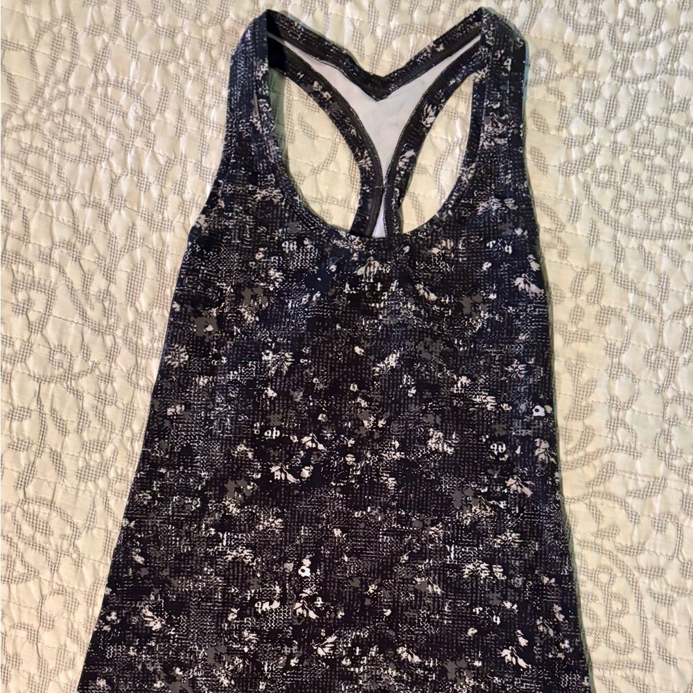 Lululemon Razorback Tank